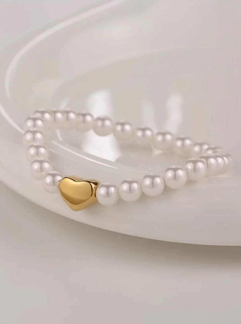 Auric Heart Pearl Bracelet
