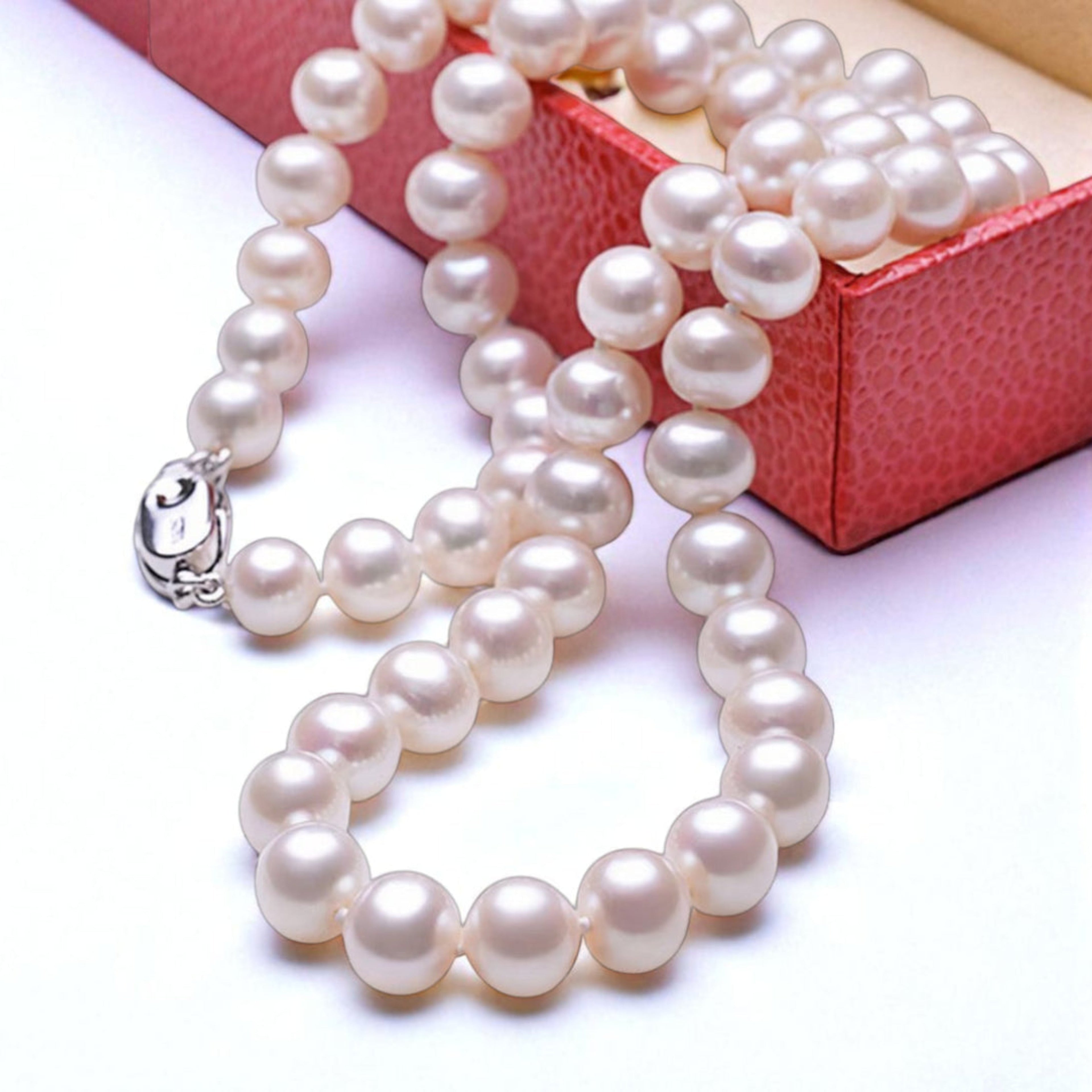 Silklight Signature Pearl Strand